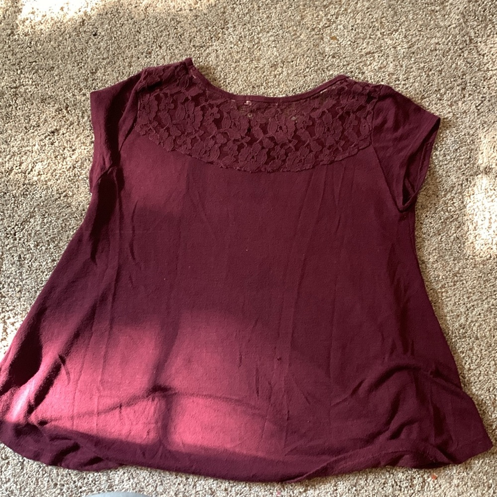 Maroon Top - Picture 2 of 2